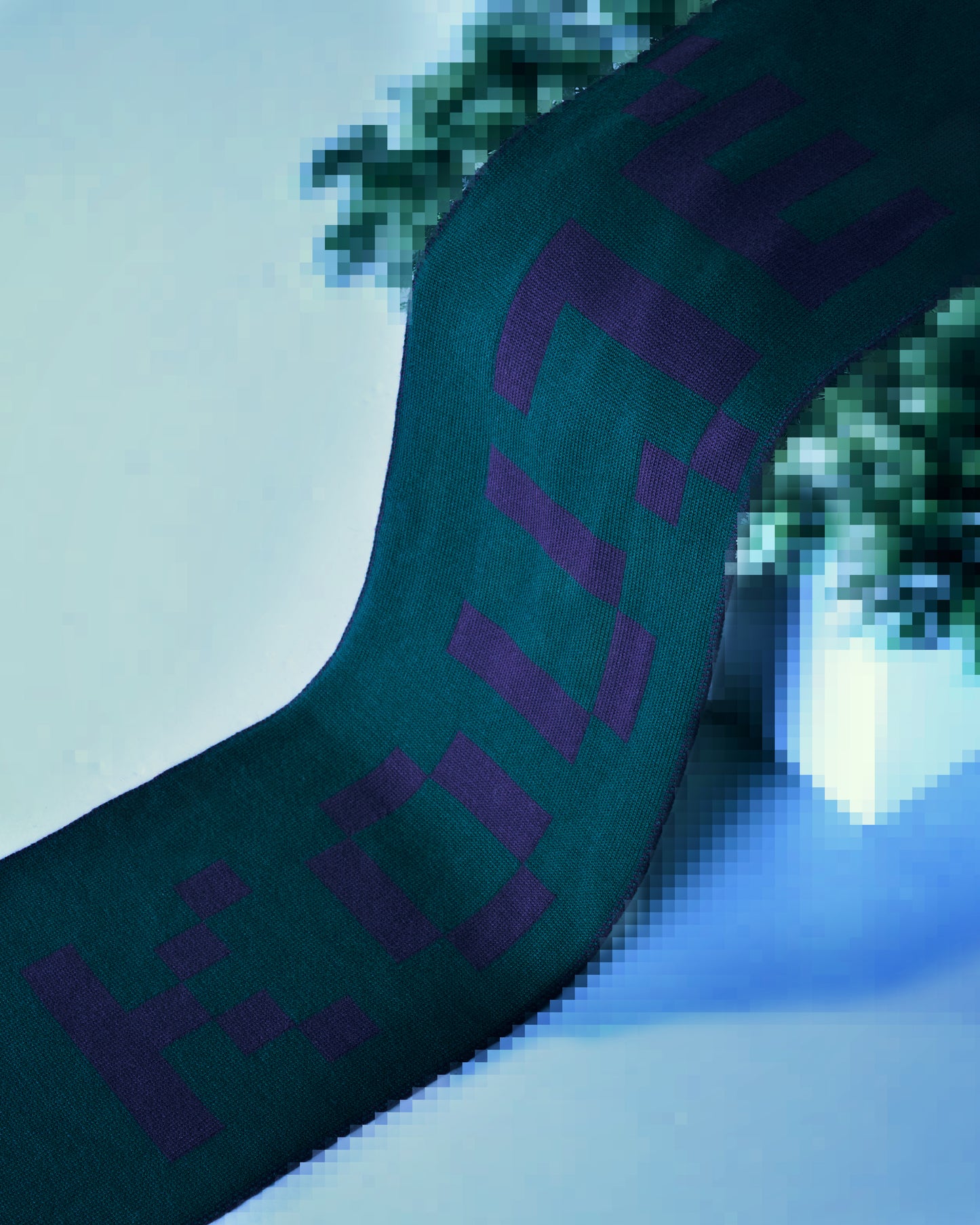 ÉCHARPE VERTE & AUBERGINE